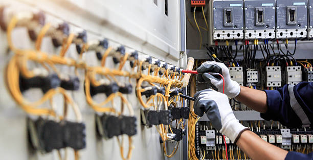 Professional Electrician technician working in Baraboo, WI